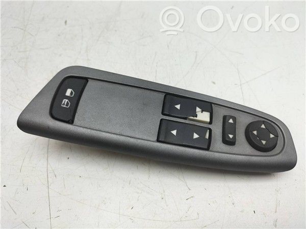 Fiat Stilo Electric window control switch 