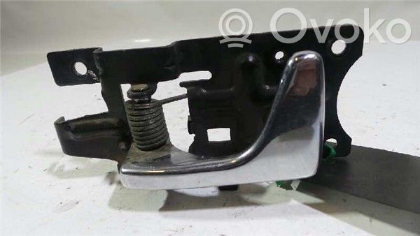 Land Rover Discovery Front door interior handle 