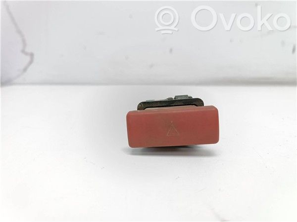 Hazard light switch   204D3,1638