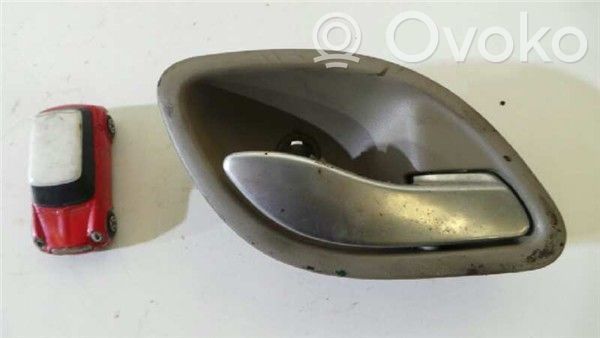 Renault Vel Satis Manecilla interna puerta trasera 
