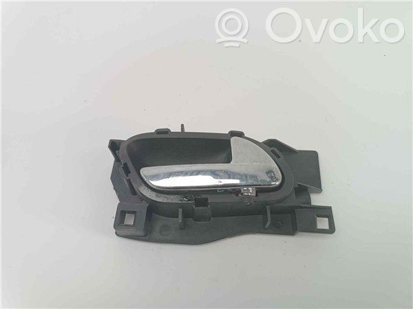 Citroen C4 I Manecilla interna puerta trasera 