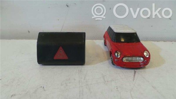Skoda Superb B6 (3T) Botón interruptor de luz de peligro 