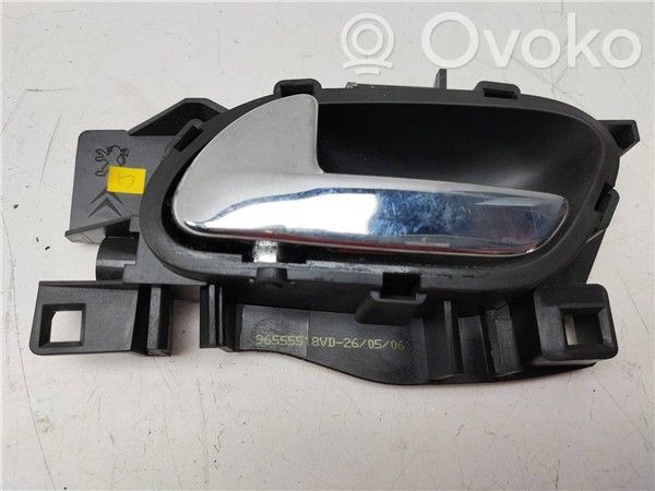 Peugeot 207 Galinė atidarymo rankenėlė vidinė 