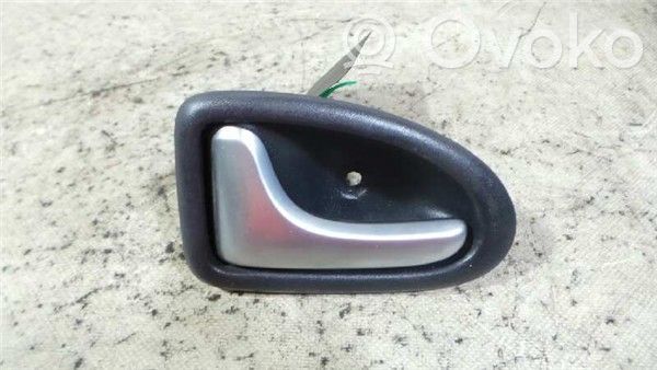 Renault Clio II Front door interior handle 