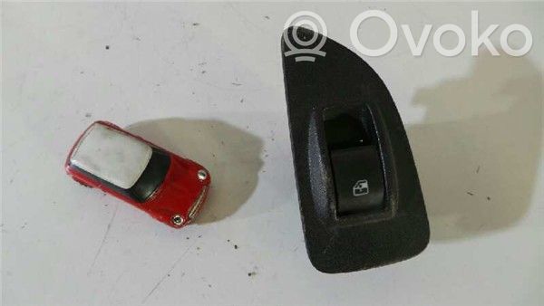 Fiat Bravo Electric window control switch 