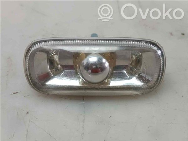Audi A4 S4 B6 8E 8H Piloto intermitente delantero 