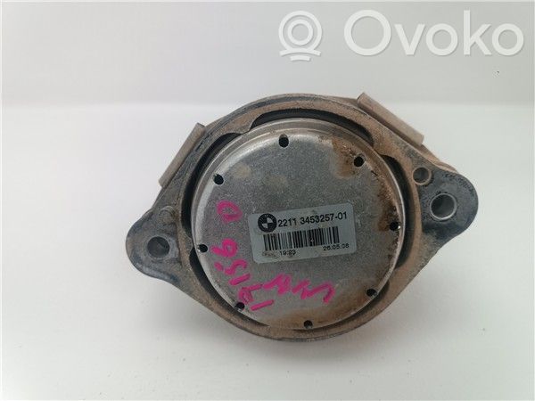 BMW X3 E83 Engine mount bracket 