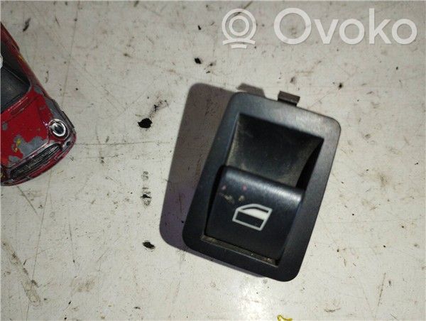 Alpina B3 E46 Elektrinių langų jungtukas 