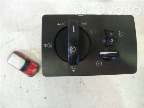 Ford C-MAX I Interrupteur d’éclairage 