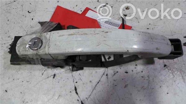 Ford Focus Front door exterior handle 