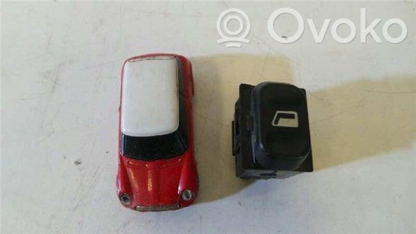 Citroen Xsara Elektrisko logu slēdzis 