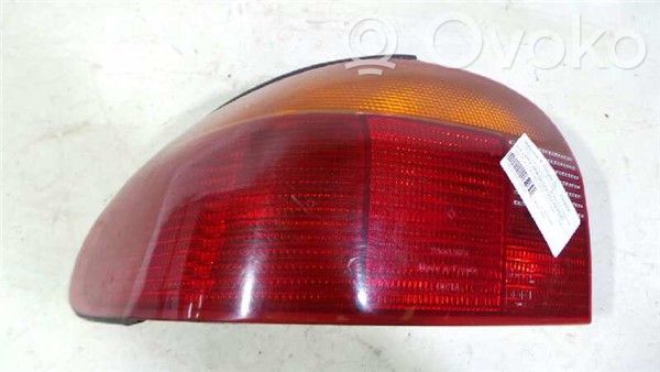 Ford Mondeo MK I Lámpara de faros/luces traseros 