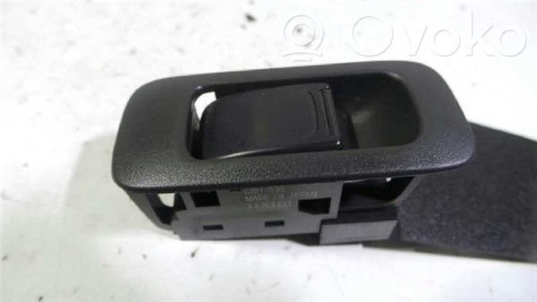 Suzuki Liana Electric window control switch 