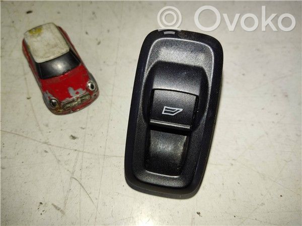 Ford Fiesta Electric window control switch 