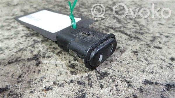 Ford Mondeo MK II Elektrinių langų jungtukas 