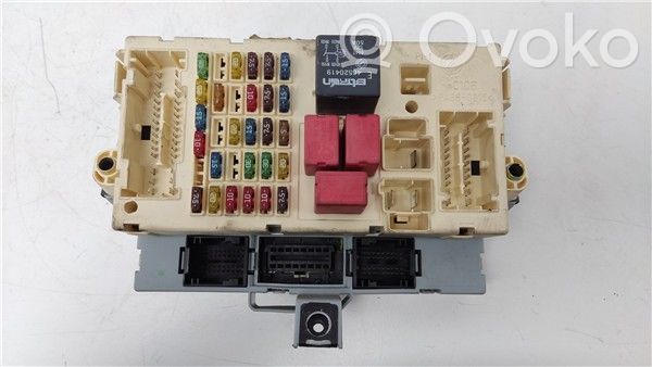 Fiat Stilo Korin keskiosan ohjainlaite 