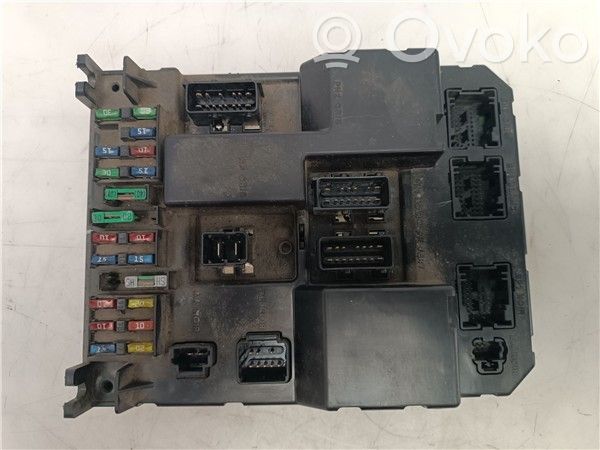 Peugeot 307 Central body control module 