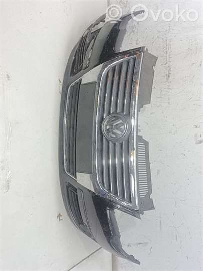 Volkswagen PASSAT B6 Parachoques delantero 