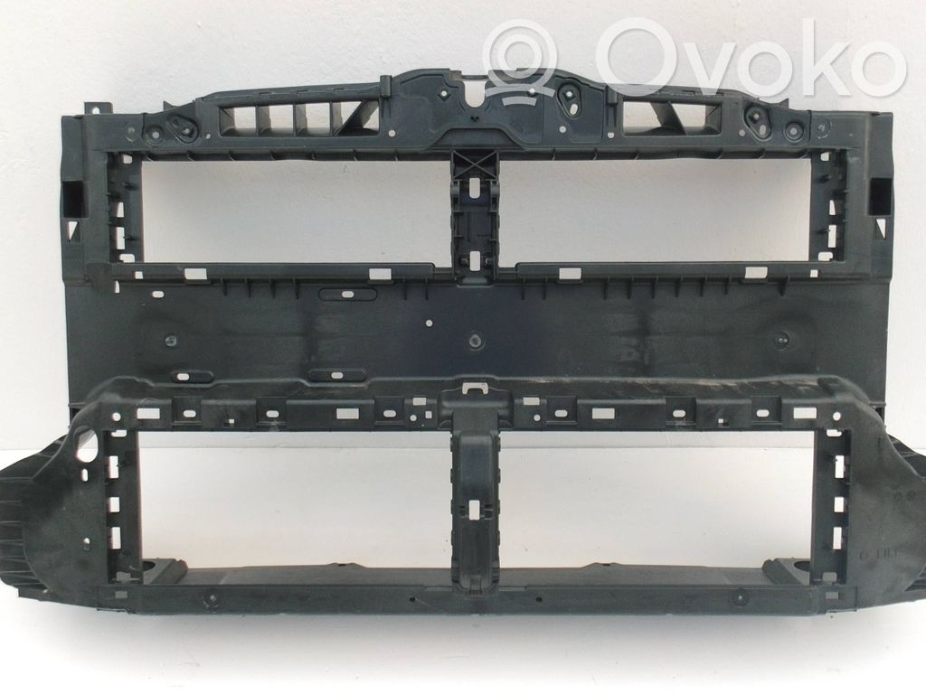 Ford Focus Radiatoru panelis 