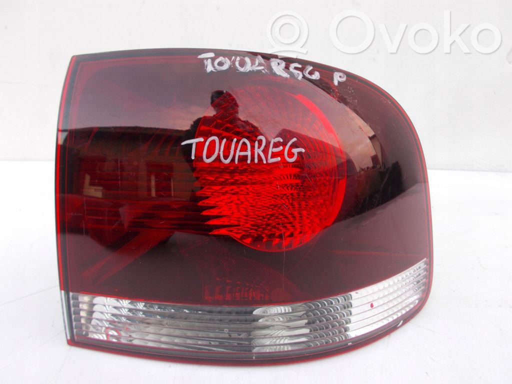 Volkswagen Touareg I Lampa tylna 