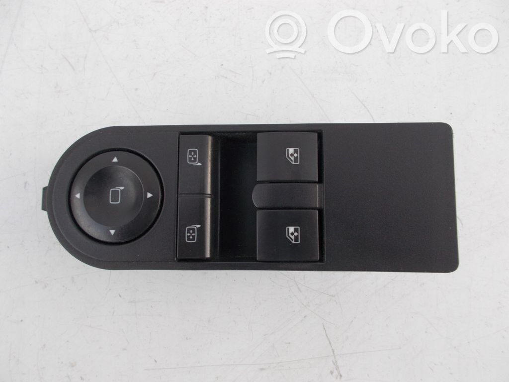 Opel Astra H Electric window control switch 