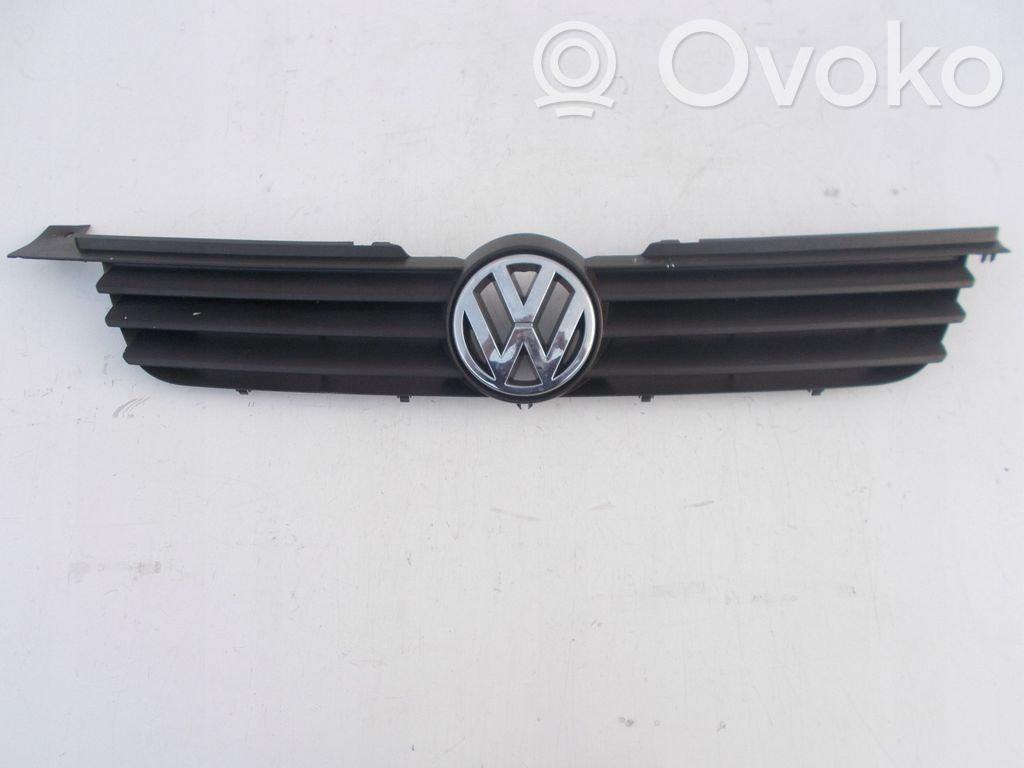 Maskownica / Grill / Atrapa górna chłodnicy   6X0853653A