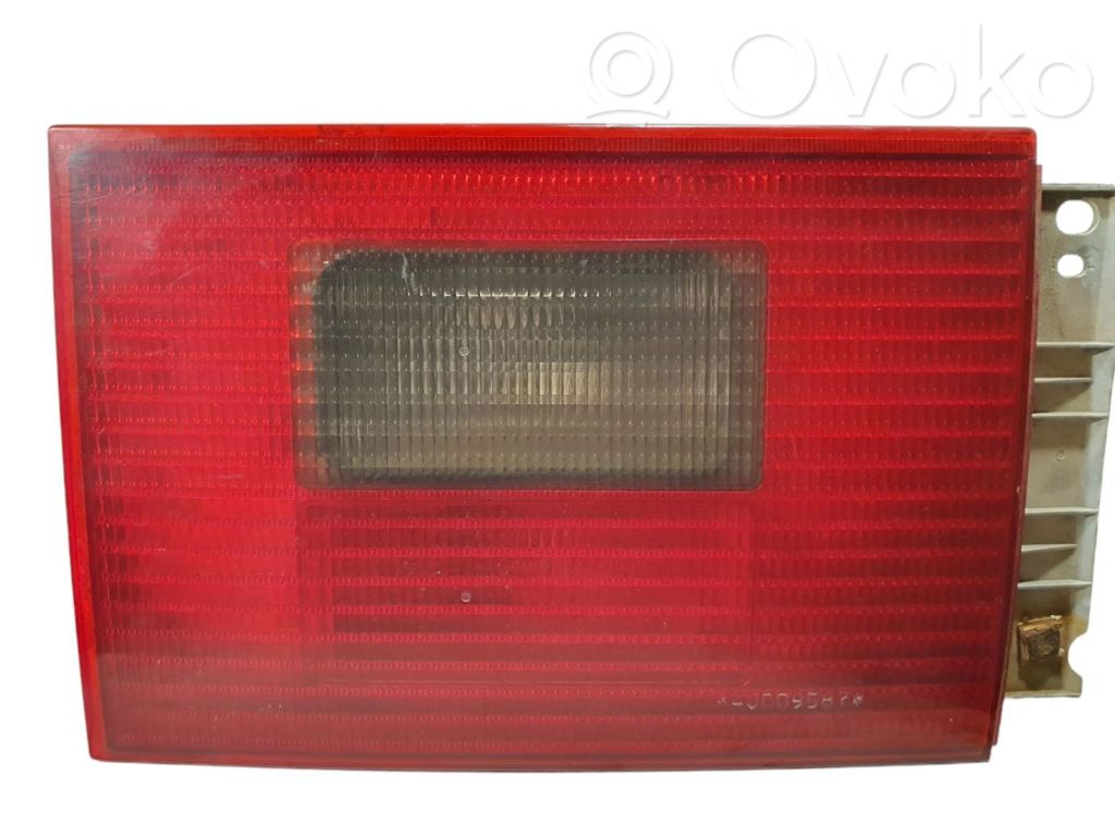 Volkswagen Sharan Lampy tylnej klapy bagażnika 