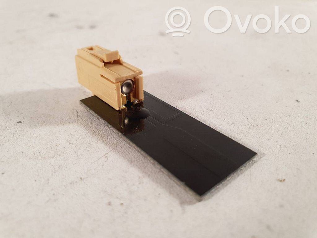 Antenne Bluetooth   8P0035503E