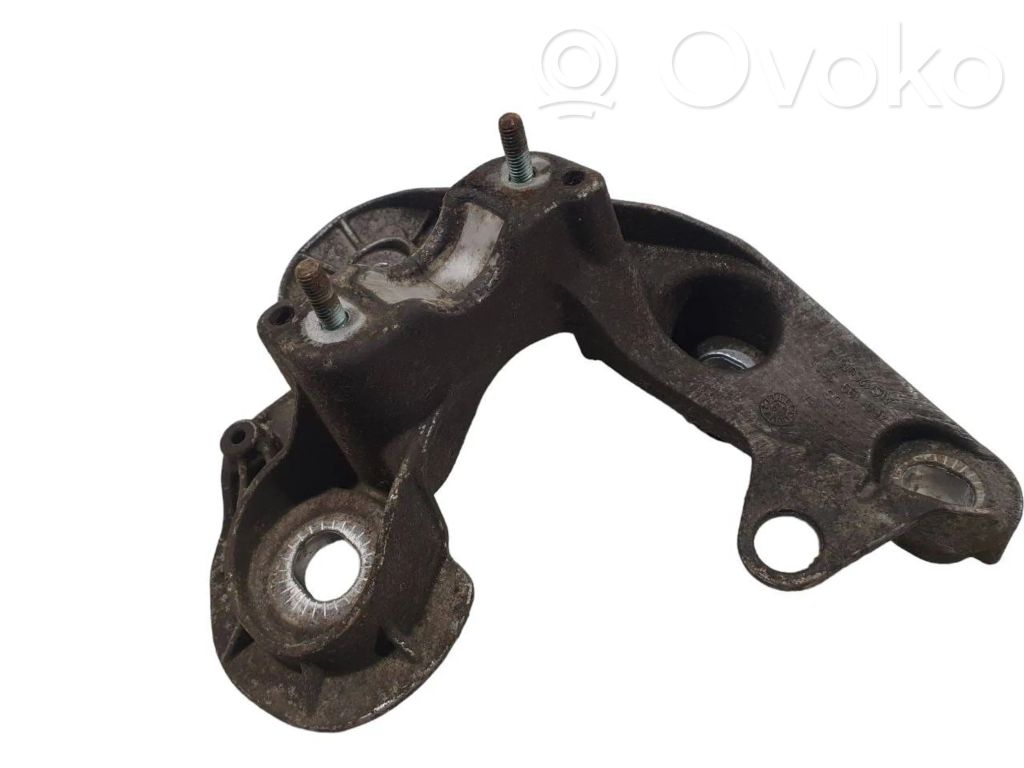 Audi A6 S6 C6 4F Engine mounting bracket 