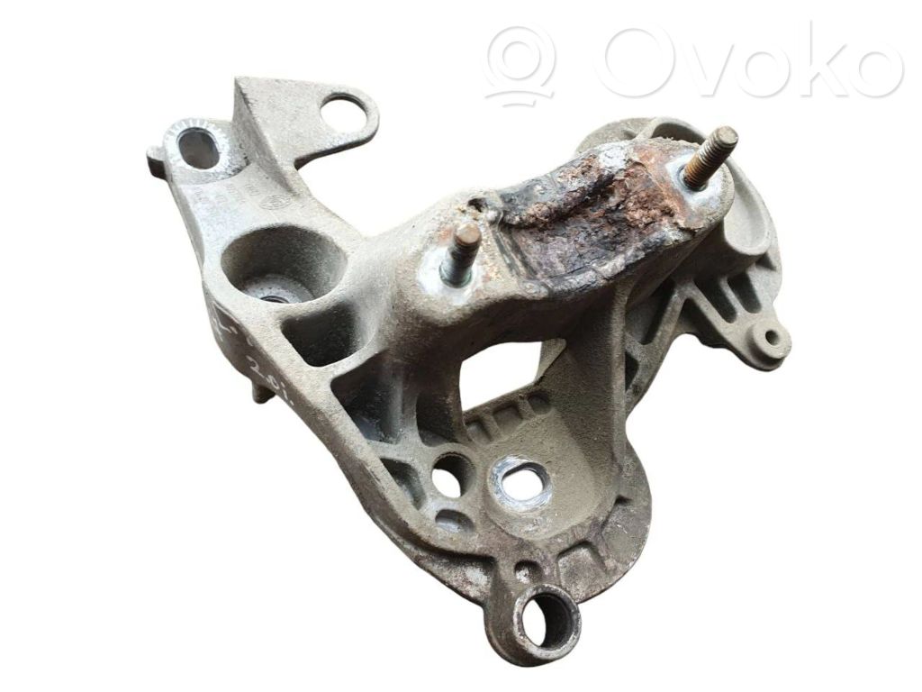 Audi A6 S6 C6 4F Engine mounting bracket 