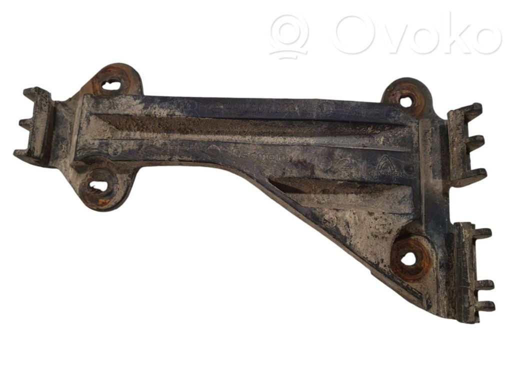 Audi 100 S4 C4 Soporte del parachoques delantero 