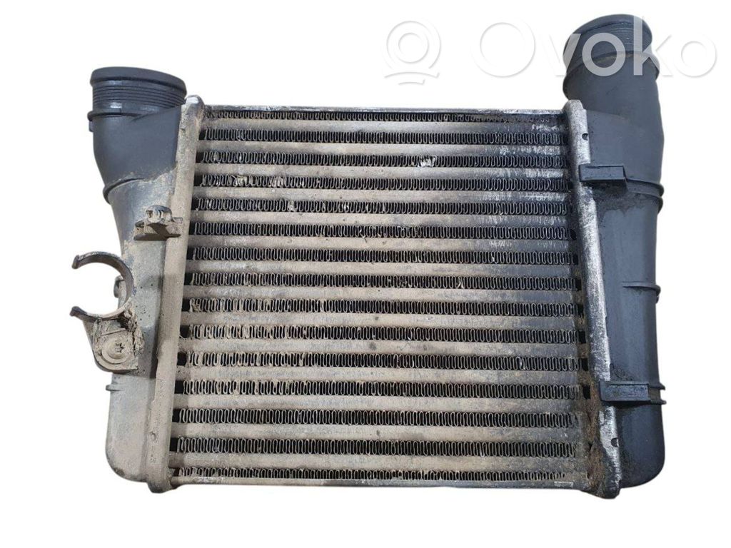 Audi A4 S4 B7 8E 8H Radiador intercooler 