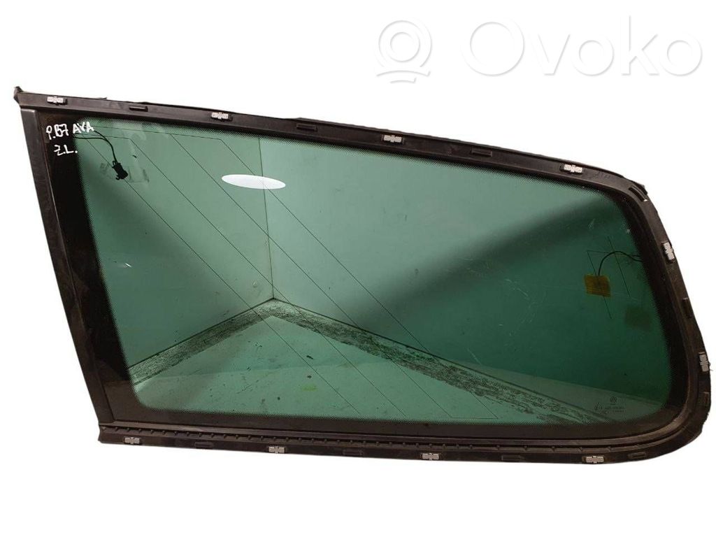 Volkswagen PASSAT B7 Geam lateral spate 