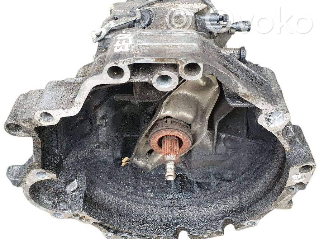 Volkswagen PASSAT B5 Manualna 5-biegowa skrzynia biegów 