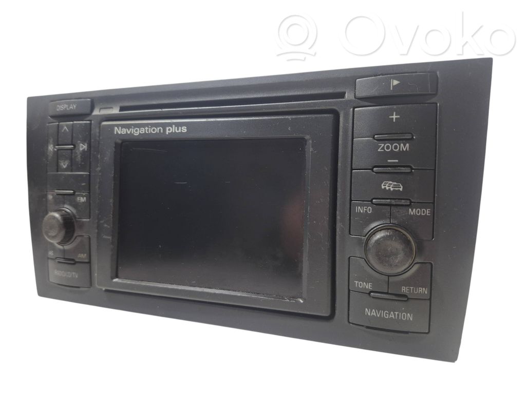 Audi A6 S6 C5 4B Panel / Radioodtwarzacz CD/DVD/GPS 