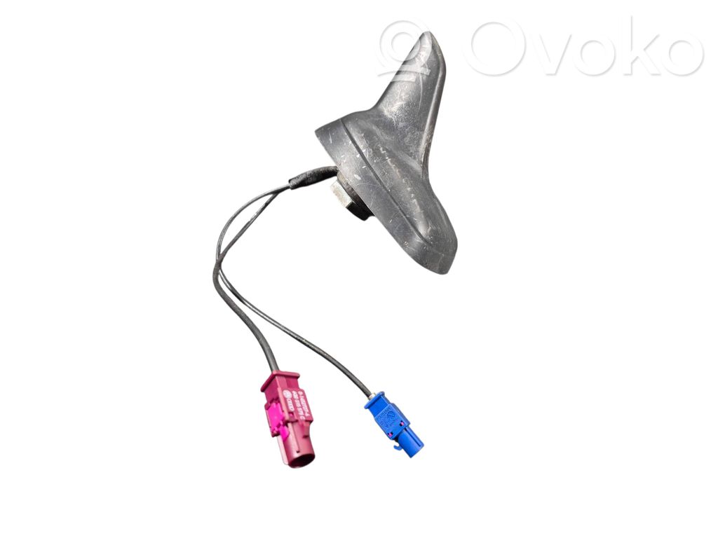 Audi A4 S4 B8 8K GPS-pystyantenni 