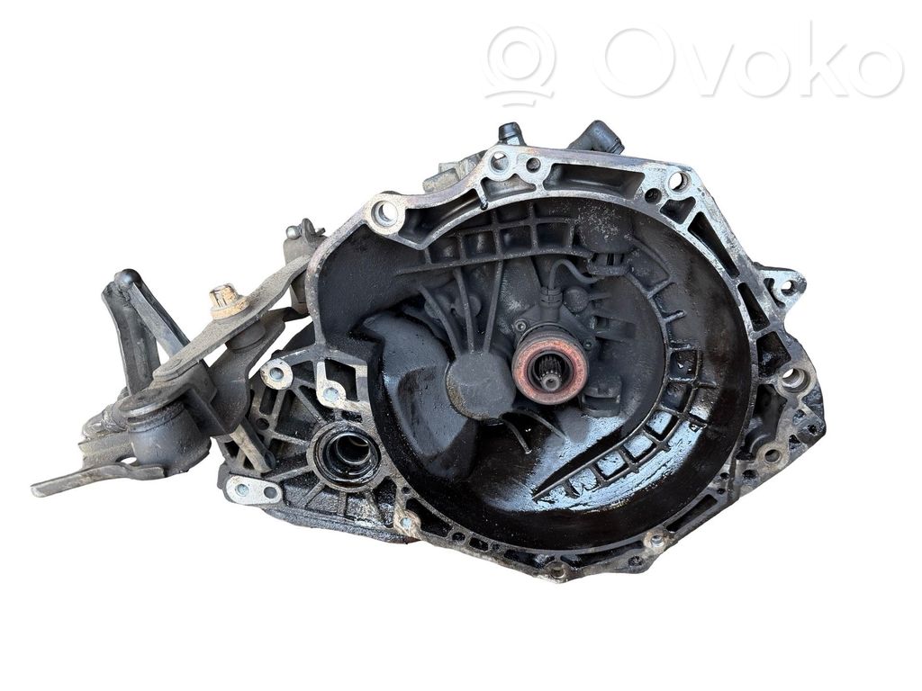 Opel Corsa D 5 Gang Schaltgetriebe 