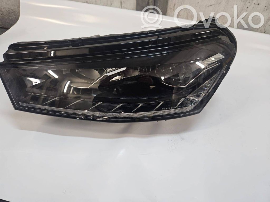 Skoda Fabia Mk4 (6VA) Faro/fanale 