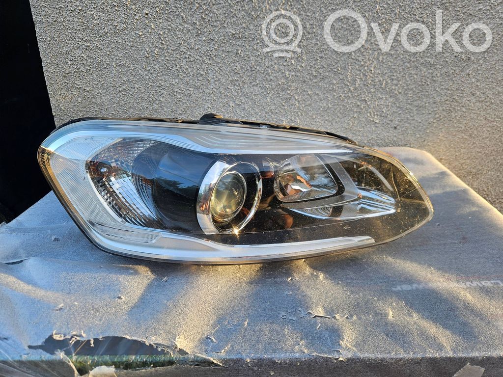 Volvo XC60 Scheinwerfer 