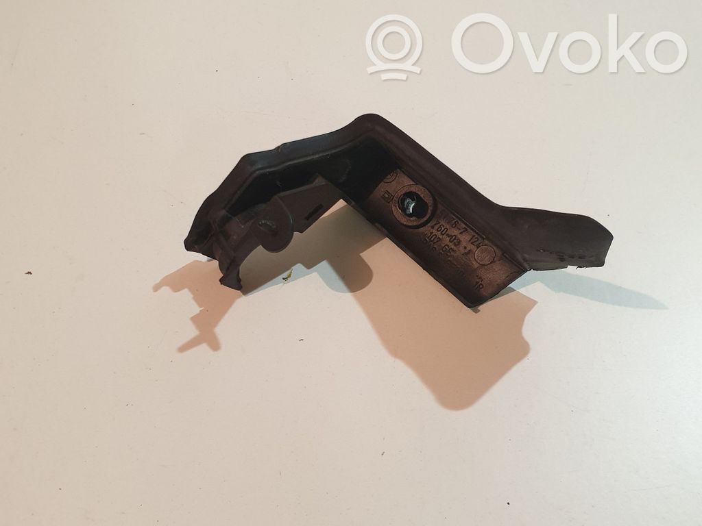 BMW 1 E81 E87 Engine compartment rubber 