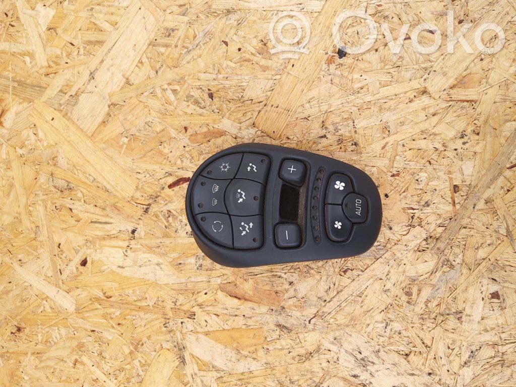 Renault Espace III Climate control unit 