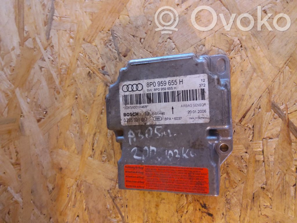 Audi A3 S3 8P Airbag control unit/module 