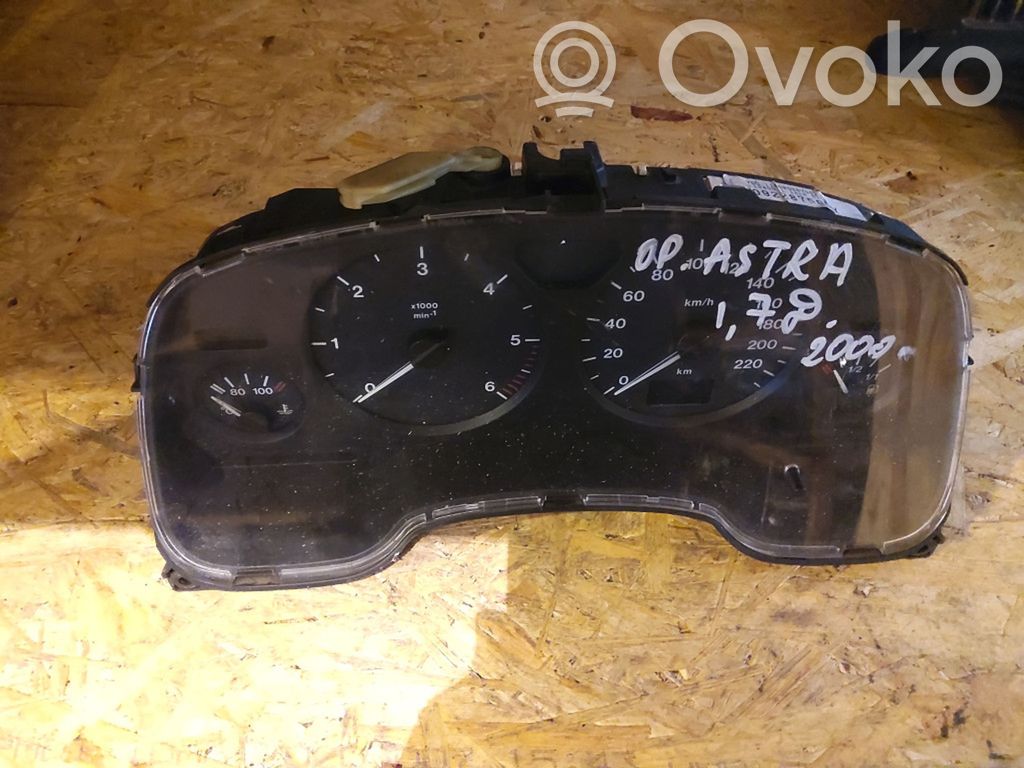 Opel Astra G Speedometer (instrument cluster) 