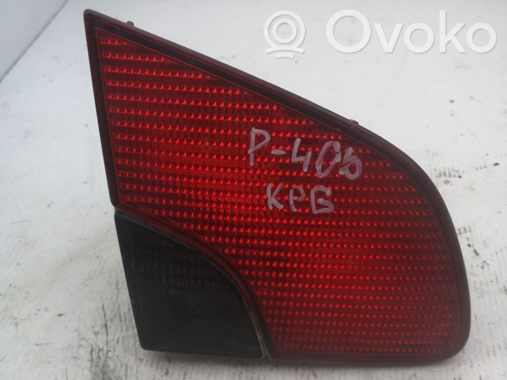 Peugeot 406 Lampy tylnej klapy bagażnika 