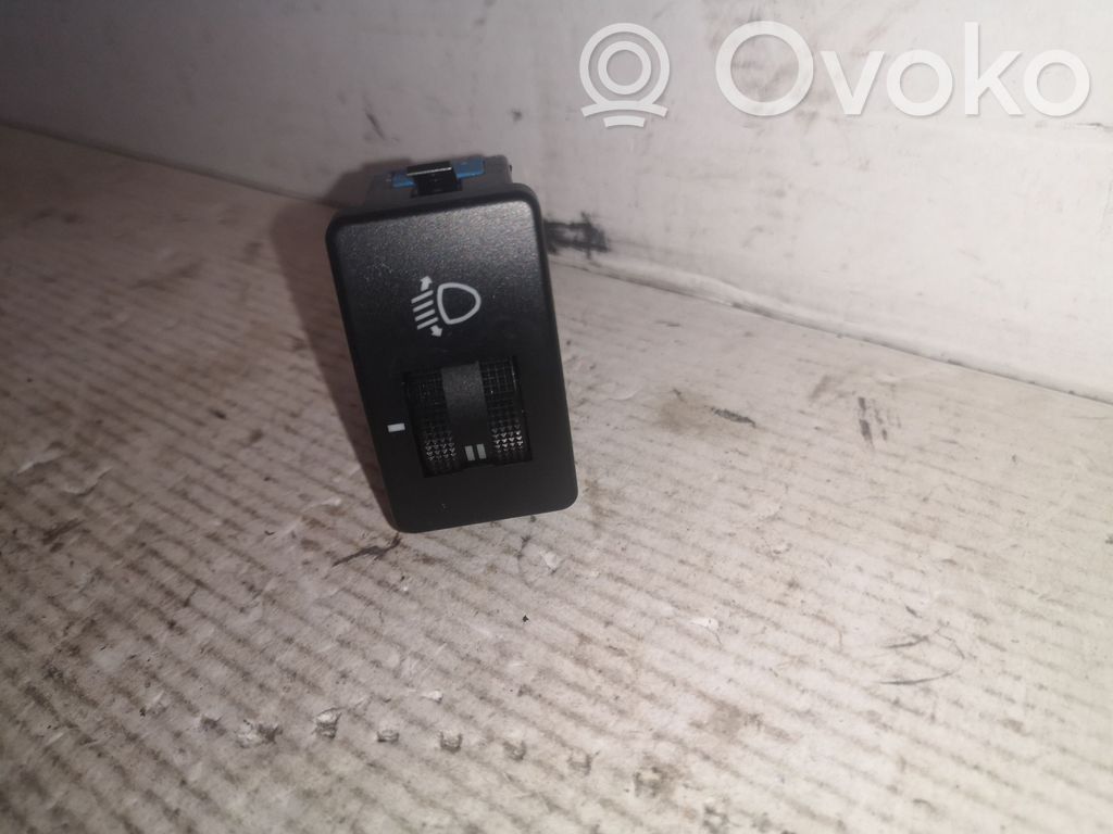 Audi A8 S8 D2 4D Headlight level height control switch 