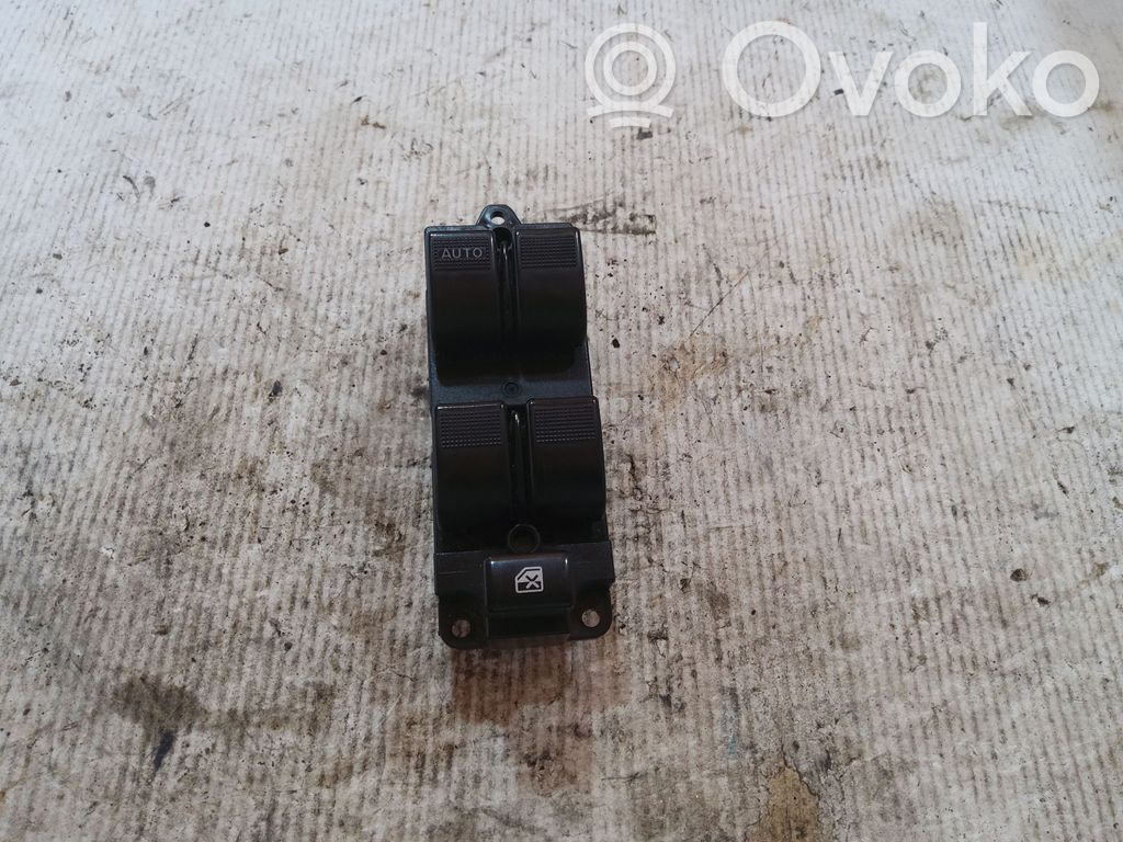 Electric window control switch   CB0866350A,C8HD135,2450D4