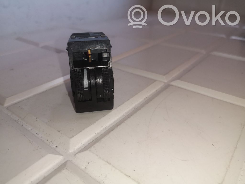 Audi A6 S6 C5 4B Headlight level height control switch 