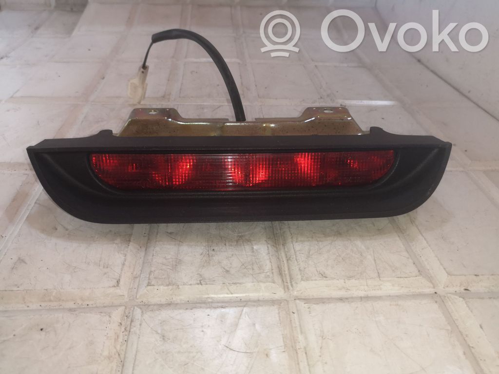 Mitsubishi Space Star Third/center stoplight 
