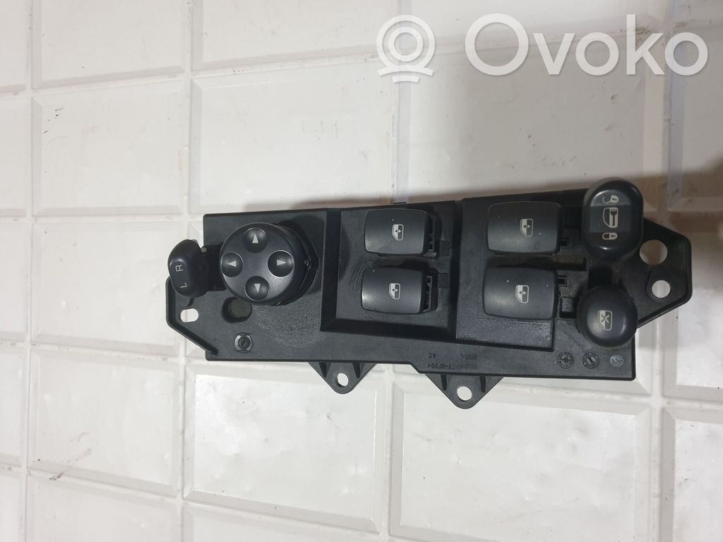 Chrysler Pacifica Electric window control switch 