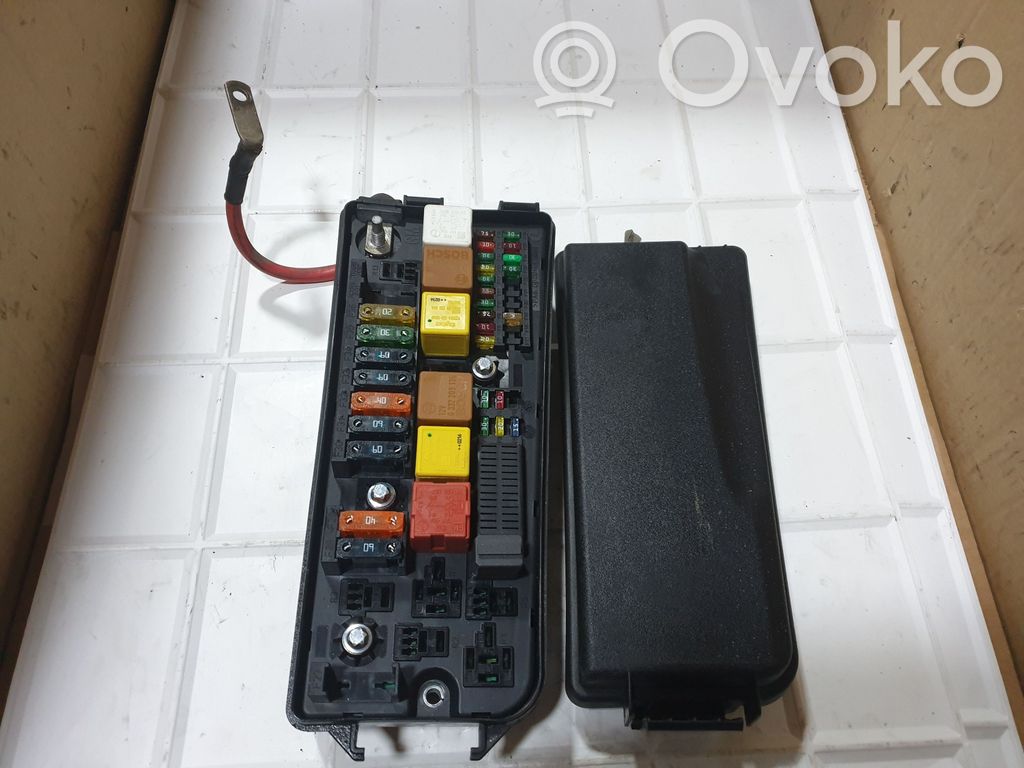 Opel Vectra C Fuse module 